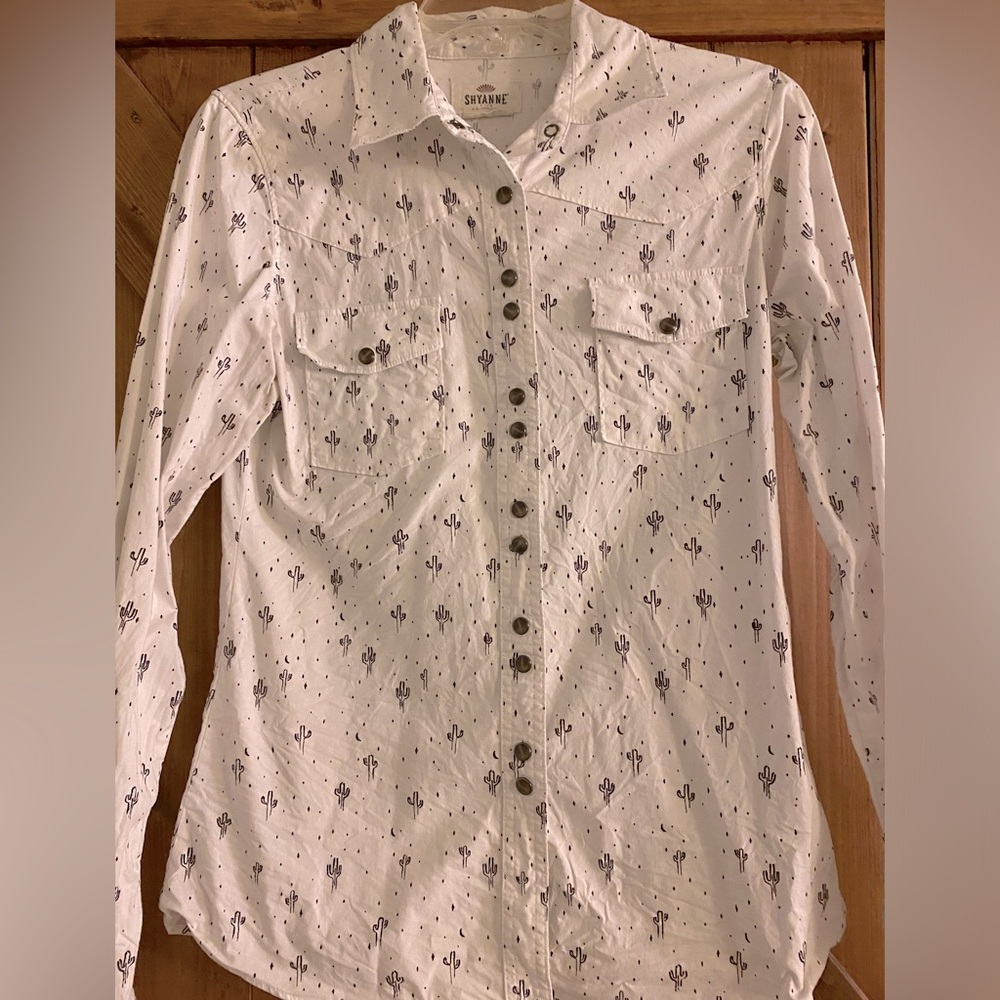 Shyanne Button Down Rodeo Shirt S